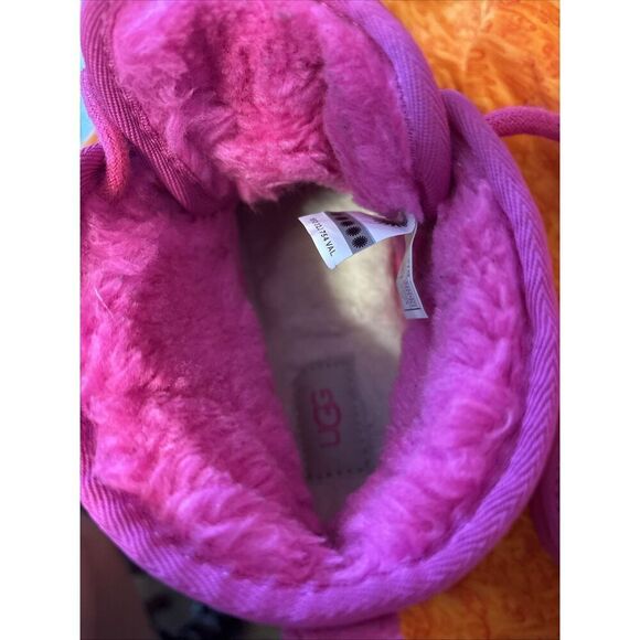 UGG Women's Pink Ankle Boots - Picture 9 of 9